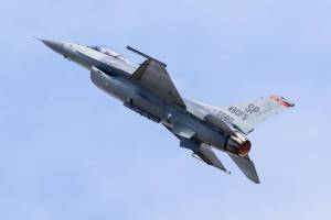 Paul_Johnson_Flightline_UK_USAF_F-16C_SP_4_original